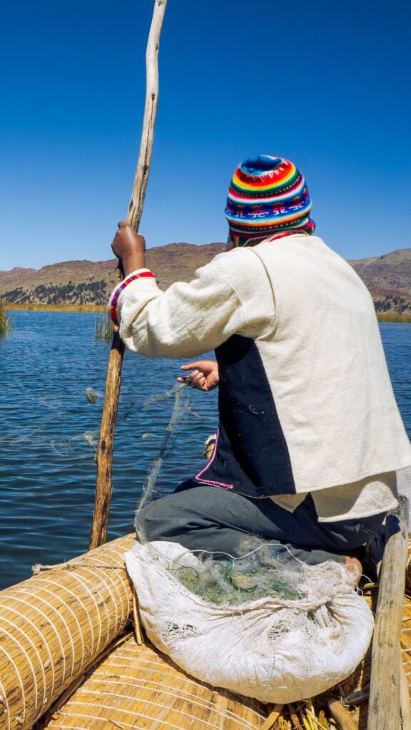 UROS – TAQUILE 2D – 1N